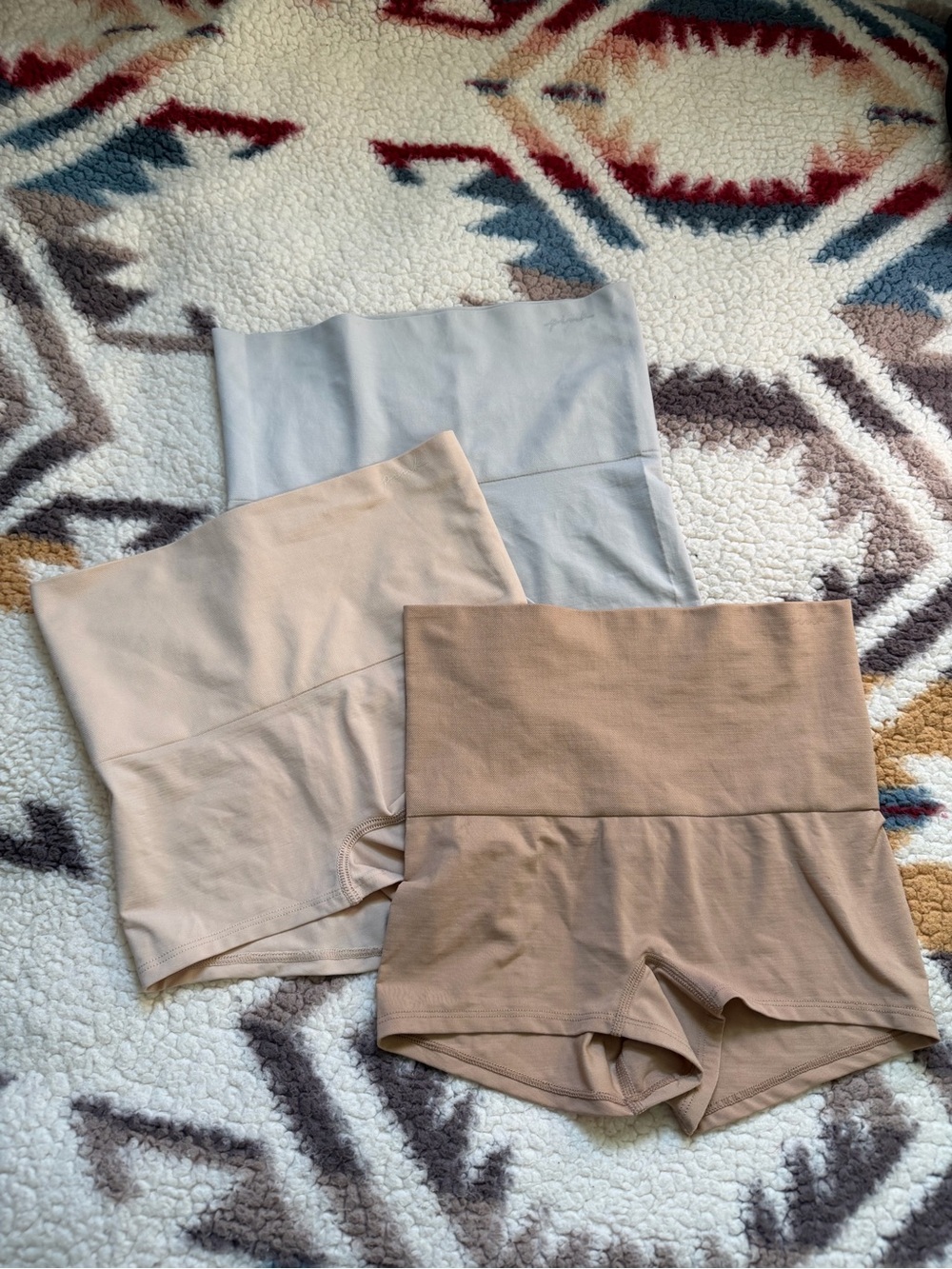 PINK Victoria's Secret High-Waist Seamless Shorts - gray white, Beige, Tan